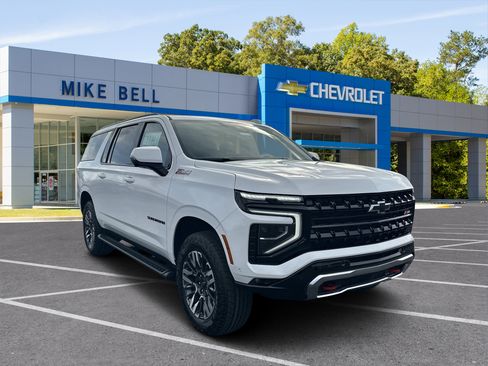 New 2026 Chevrolet Suburban Z71 image 1