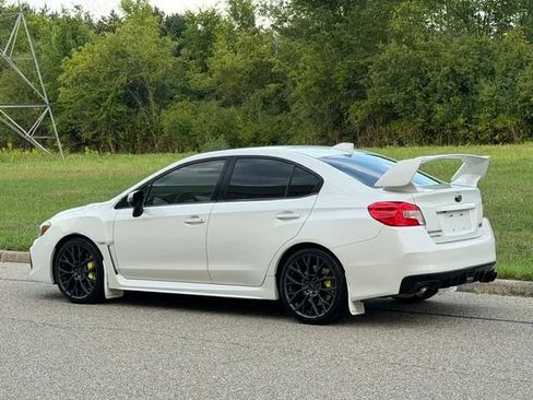 Used 2019 Subaru WRX STI AWD/4WD image 37