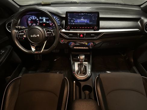 Certified 2023 Kia Forte GT-Line image 12