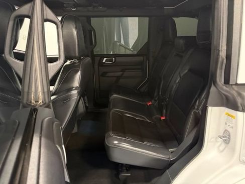 Used 2025 Ford Bronco Outer Banks AWD/4WD image 27