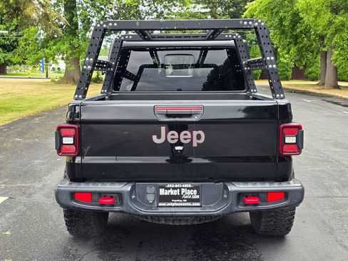 Used 2020 Jeep Gladiator Rubicon AWD/4WD image 5