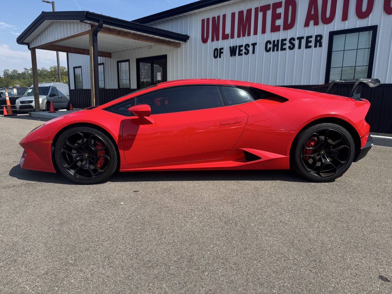 Used 2019 Lamborghini Huracan LP 580-2 RWD image 11