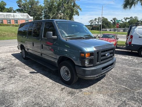 Used 2013 Ford E-150 and Econoline 150 Wagon w/ PWR Windows & Locks Group RWD image 8
