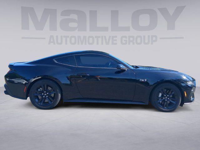 Used 2024 Ford Mustang GT RWD image 6
