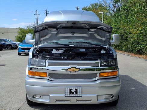 New 2025 Chevrolet Express 2500 Extended w/ Driver Convenience Package image 22