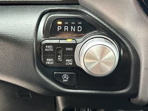Used 2023 RAM 1500 Laramie AWD/4WD image 32