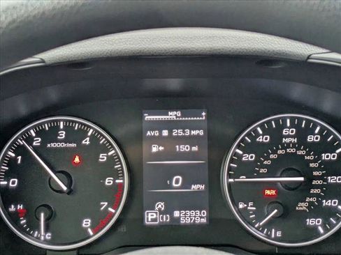 Certified 2025 Subaru Crosstrek 2.0i Premium AWD/4WD image 12