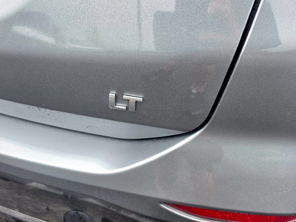 Used 2024 Chevrolet Equinox LT FWD image 6