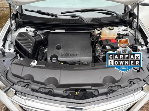 Used 2023 Chevrolet Traverse Premier AWD/4WD image 28