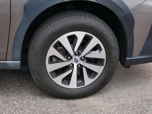 Certified 2023 Subaru Outback Premium w/ Popular Package #1 AWD/4WD image 15
