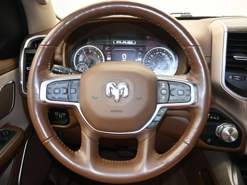 Used 2020 RAM 1500 Laramie RWD image 13