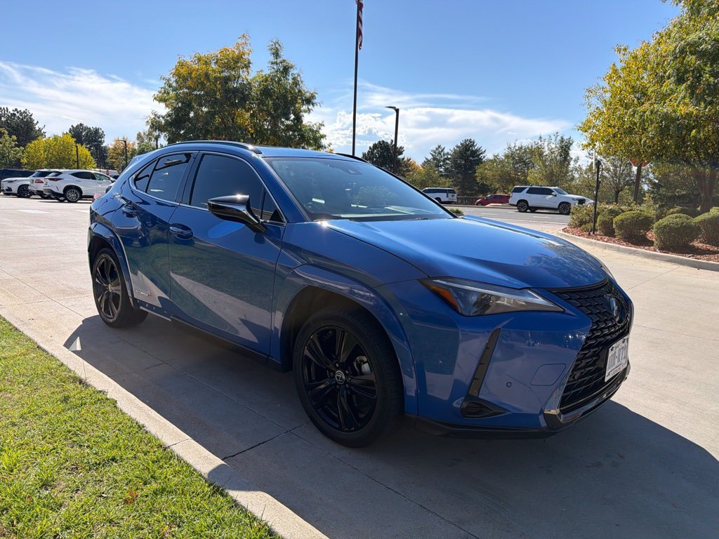 Used 2021 Lexus UX 250h w/ Premium Package AWD/4WD image 4