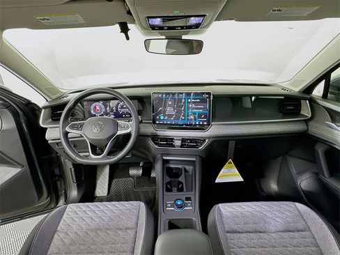 New 2026 Volkswagen Tiguan S image 3