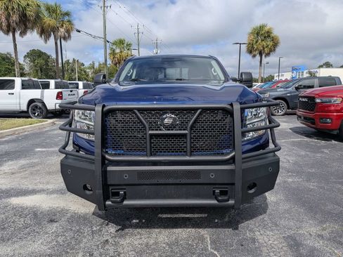Used 2022 Nissan Titan SV w/ SV Convenience Package AWD/4WD image 7