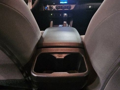 Used 2023 Toyota Tacoma SR5 image 29