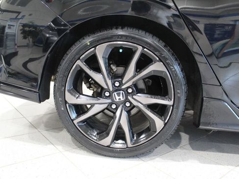 Used 2018 Honda Civic Sport Touring image 45