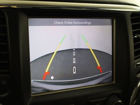 Used 2014 Jeep Grand Cherokee Overland image 36