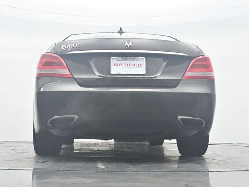 Used 2016 Hyundai Equus Signature RWD image 30