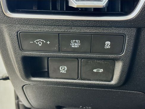 Used 2025 Hyundai Sonata SEL image 12