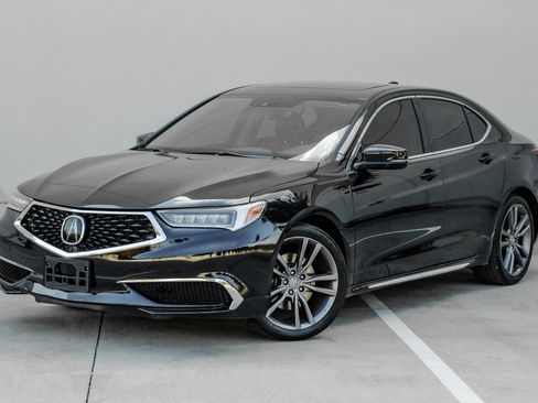 Used 2019 Acura TLX w/ Technology Package FWD image 7