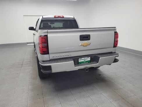 Used 2016 Chevrolet Silverado 1500 Custom w/ Custom Convenience Package AWD/4WD image 6