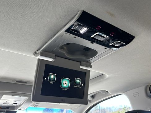 Used 2017 Chevrolet Tahoe Premier image 9