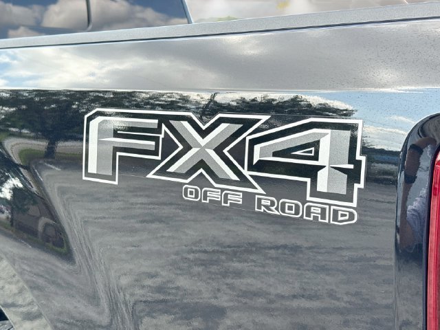 Certified 2021 Ford F250 Lariat AWD/4WD image 11
