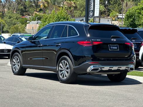 Certified 2026 Mercedes-Benz GLC 300 4MATIC image 5