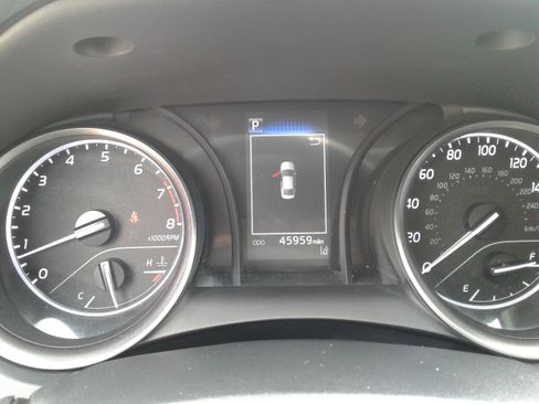Used 2024 Toyota Camry SE FWD image 20