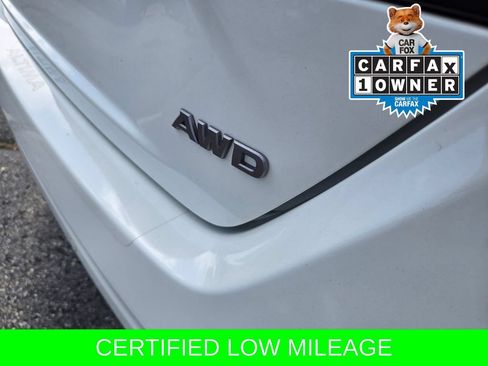 Used 2025 Nissan Altima 2.5 SR w/ SR Premium Package AWD/4WD image 10