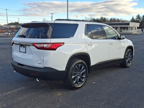 Used 2019 Chevrolet Traverse RS w/ LPO, Floor Liner Package image 4