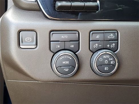 Used 2024 Chevrolet Silverado 1500 LTZ w/ Technology Package image 20