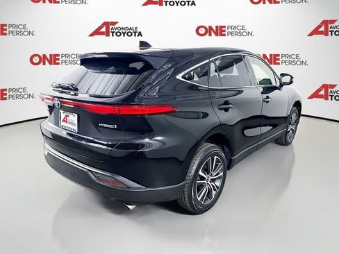 Used 2022 Toyota Venza LE AWD/4WD image 7