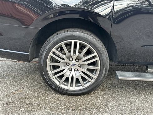 Certified 2022 Ford Expedition Max Platinum image 17