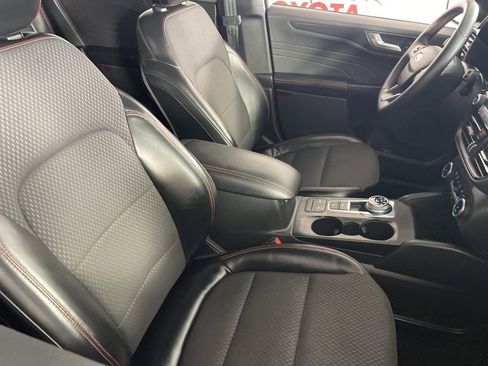 Used 2024 Ford Escape ST-Line image 23