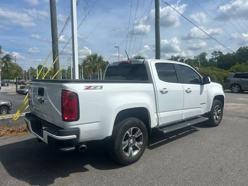 Used 2015 Chevrolet Colorado Z71 image 3