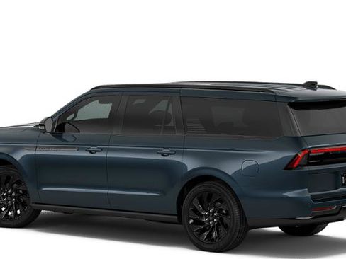 New 2026 Lincoln Navigator L Reserve w/ Jet Appearance Package AWD/4WD image 25
