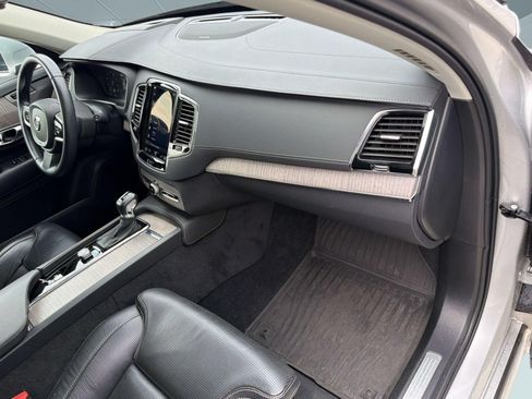 Used 2022 Volvo XC90 T6 Inscription w/ Advanced Package AWD/4WD image 30