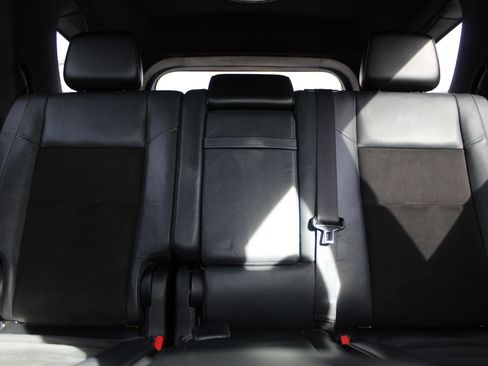 Used 2022 Dodge Durango GT image 13