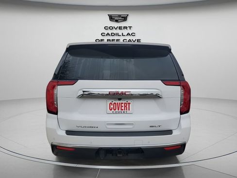 Used 2024 GMC Yukon XL SLT w/ SLT Luxury Package image 8