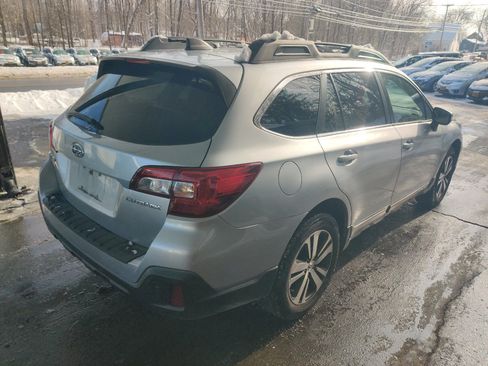 Used 2019 Subaru Outback 2.5i Limited image 6
