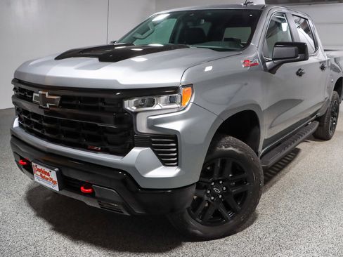 Used 2024 Chevrolet Silverado 1500 LT Trail Boss w/ Convenience Package II AWD/4WD image 34