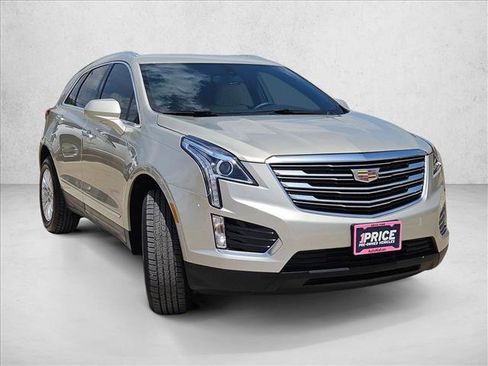Used 2017 Cadillac XT5 FWD w/ LPO, Wheel Lock Package image 3