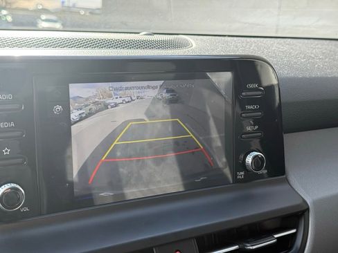 Used 2025 Kia Seltos LX image 14