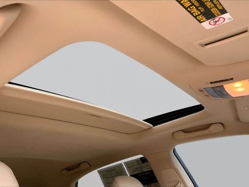 Used 2015 Lexus RX 450h FWD image 14