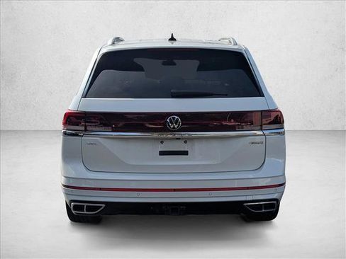 Used 2024 Volkswagen Atlas SEL Premium R-Line image 6