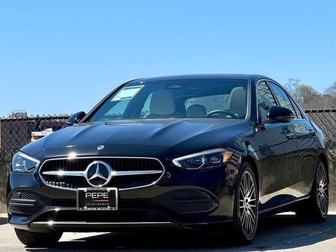 Certified 2023 Mercedes-Benz C 300 4MATIC Sedan image 4