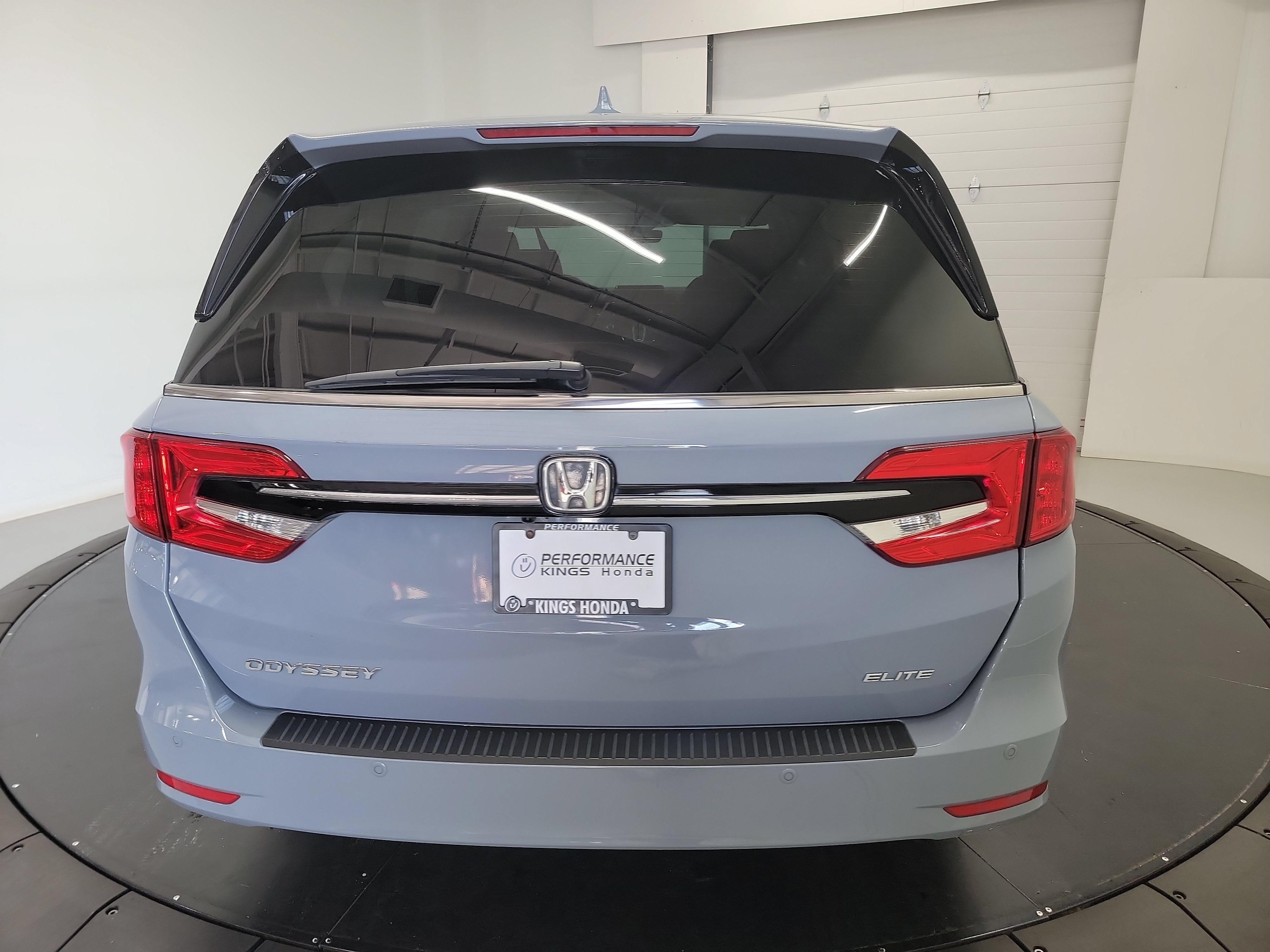Certified 2023 Honda Odyssey Elite image 8