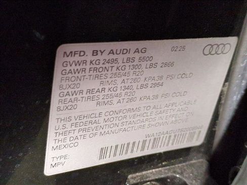 New 2025 Audi Q5 Premium Plus image 18