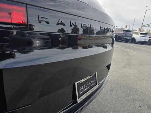 Used 2023 Land Rover Range Rover Sport SE Dynamic image 16